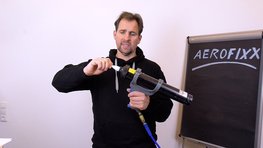 8. Luftdüse einschrauben