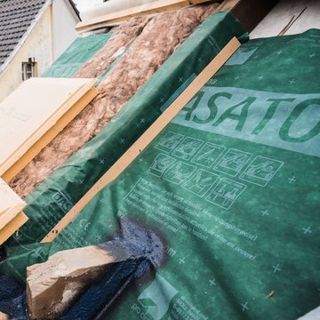 pro clima Dachsanierung von außen