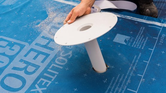 12. Einbau ADHERO Floor Drain