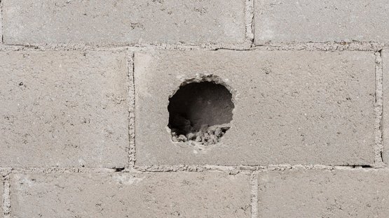 6. Löcher schließen