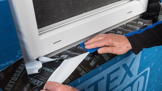 18. Fenster innen und außen anschließen