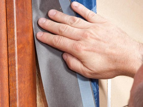 2. Auf Blendrahmen verkleben