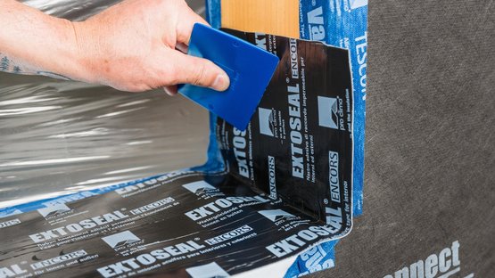 2. Seitlicher Anschluss